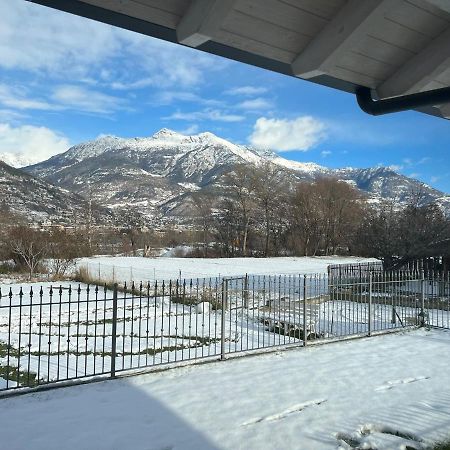 Mountain View Villa Kate Alloggio Ad Uso Turistico Vda Gressan 0161 Cerise الغرفة الصورة